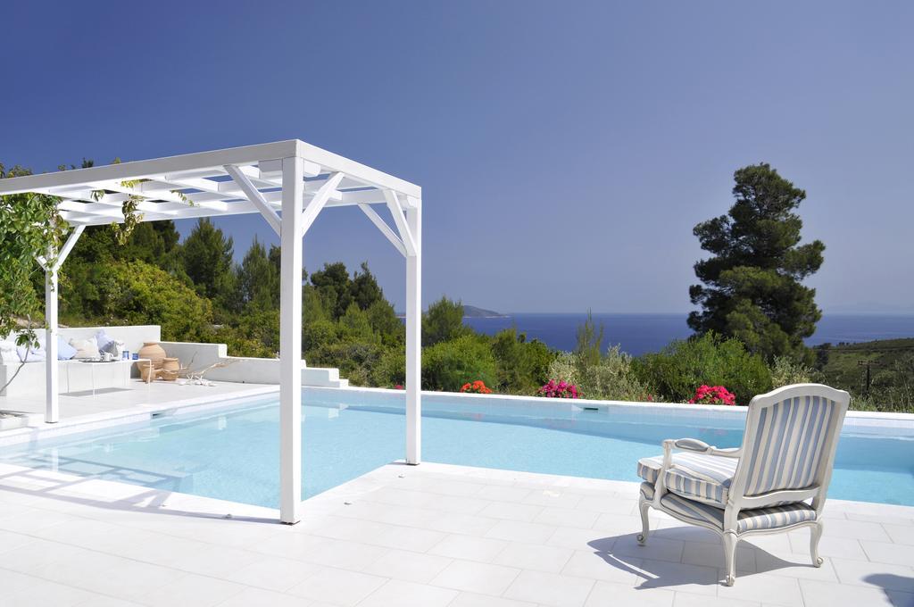 Anemolia Villas With Private Pools Near The Most Beautiful Beaches Of Alonissos Isomata エクステリア 写真