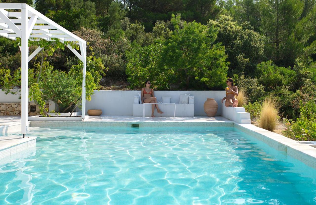 Anemolia Villas With Private Pools Near The Most Beautiful Beaches Of Alonissos Isomata エクステリア 写真