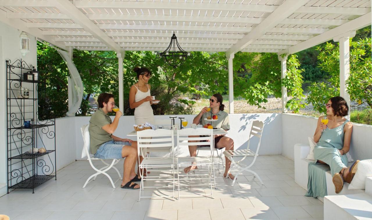 Anemolia Villas With Private Pools Near The Most Beautiful Beaches Of Alonissos Isomata エクステリア 写真
